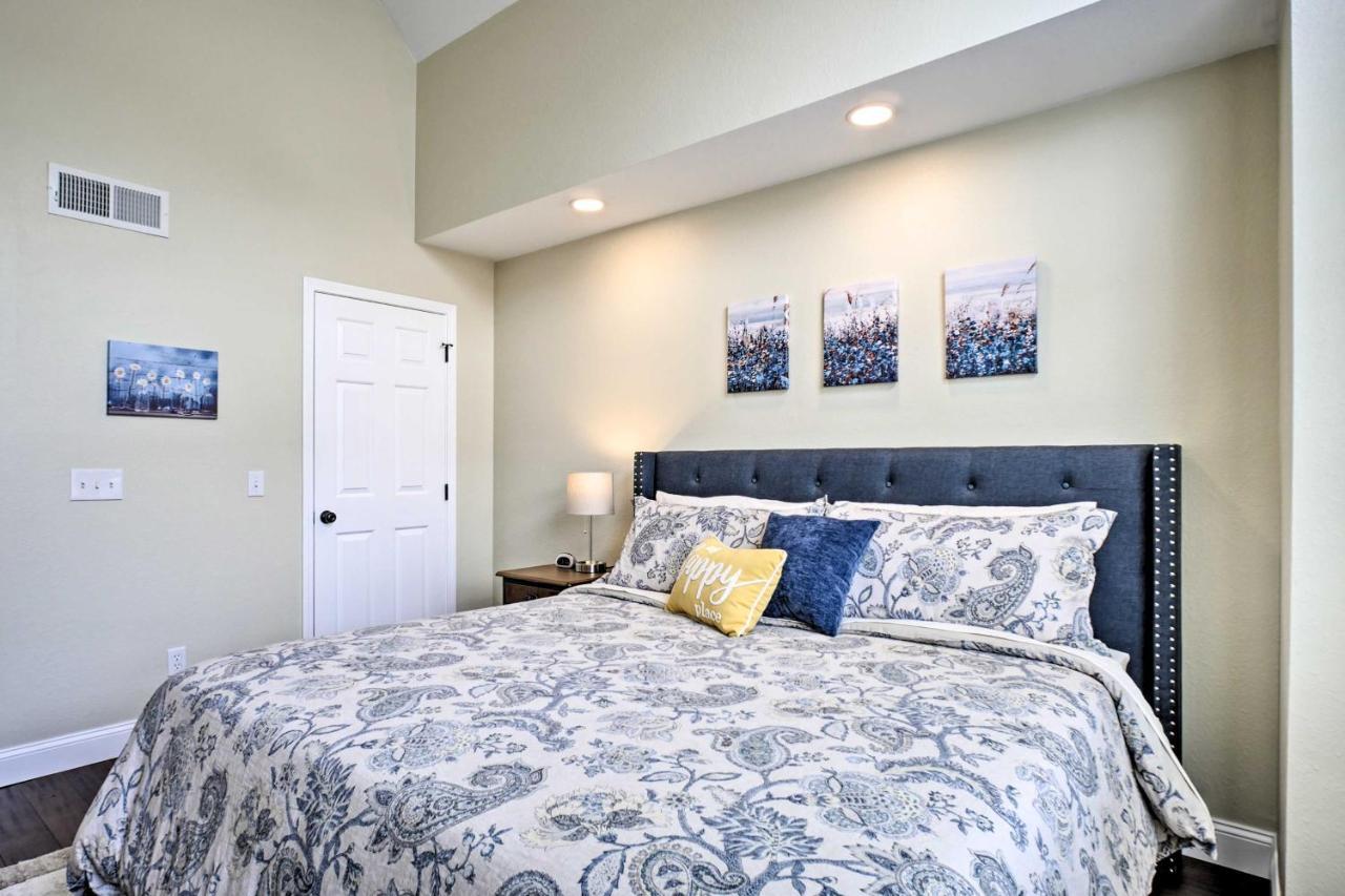 Branson Condo With Pool Access, Walk To Fishing Екстер'єр фото
