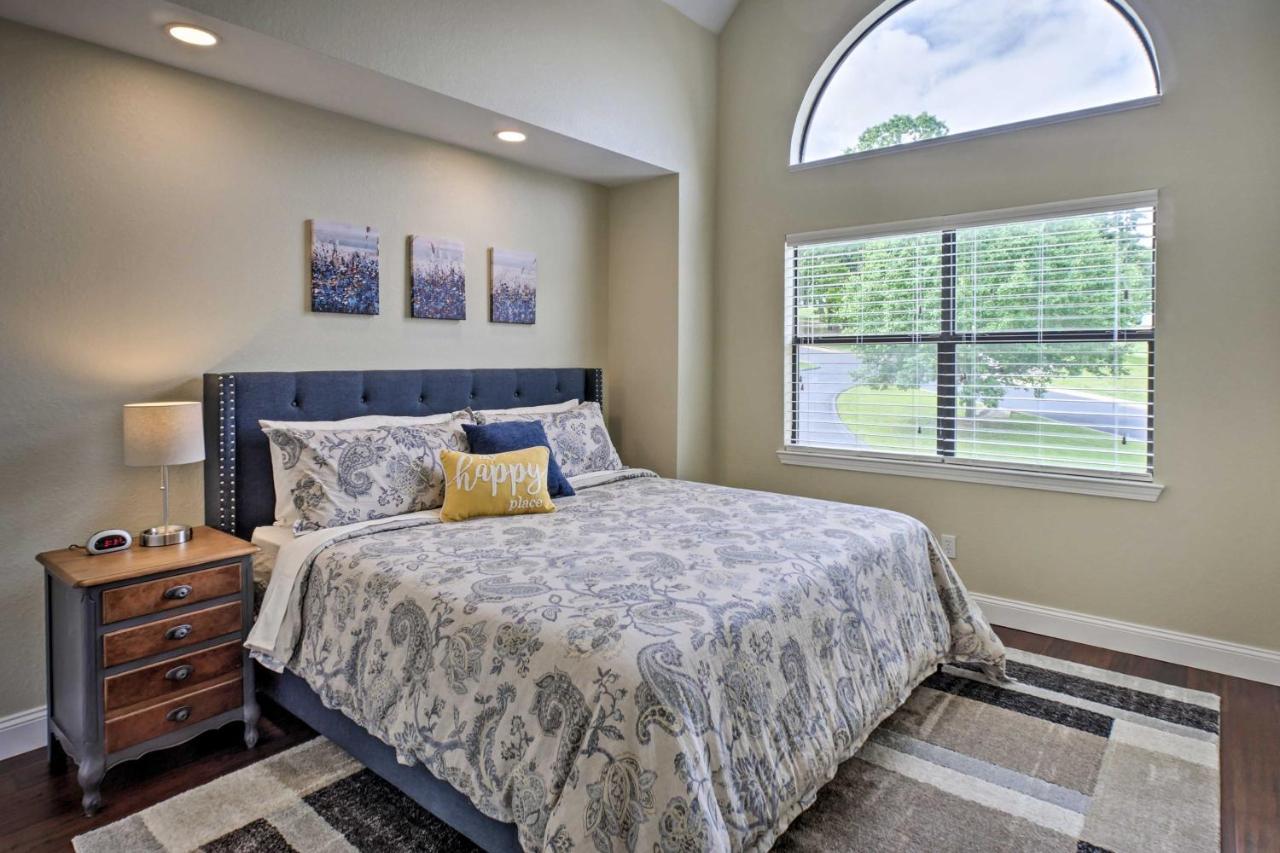 Branson Condo With Pool Access, Walk To Fishing Екстер'єр фото